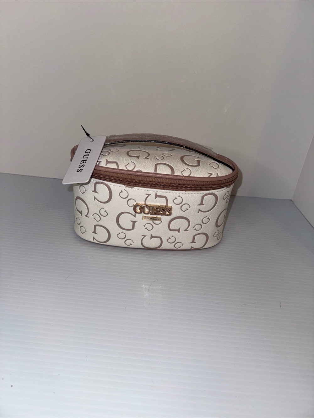 GUESS PINK TAN TRAVEL COSMETIC BAG POUCH NWT